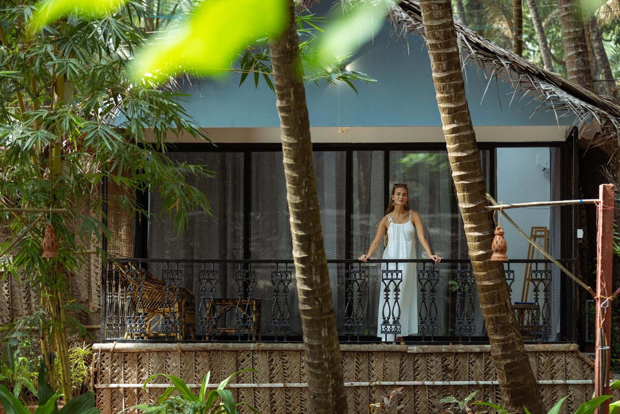 Palm Trees Ayurvedic Heritage Patnem Beach Exterior photo