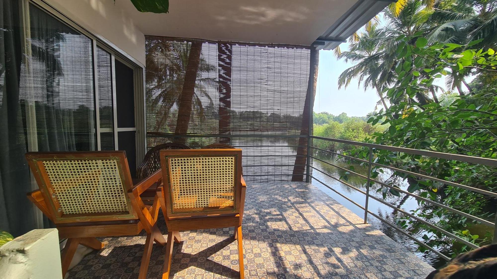Palm Trees Ayurvedic Heritage Patnem Beach Exterior photo